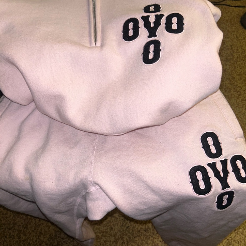 Light pink unisex OVO Jogging Suit
Selling top and bottom $70 altogether